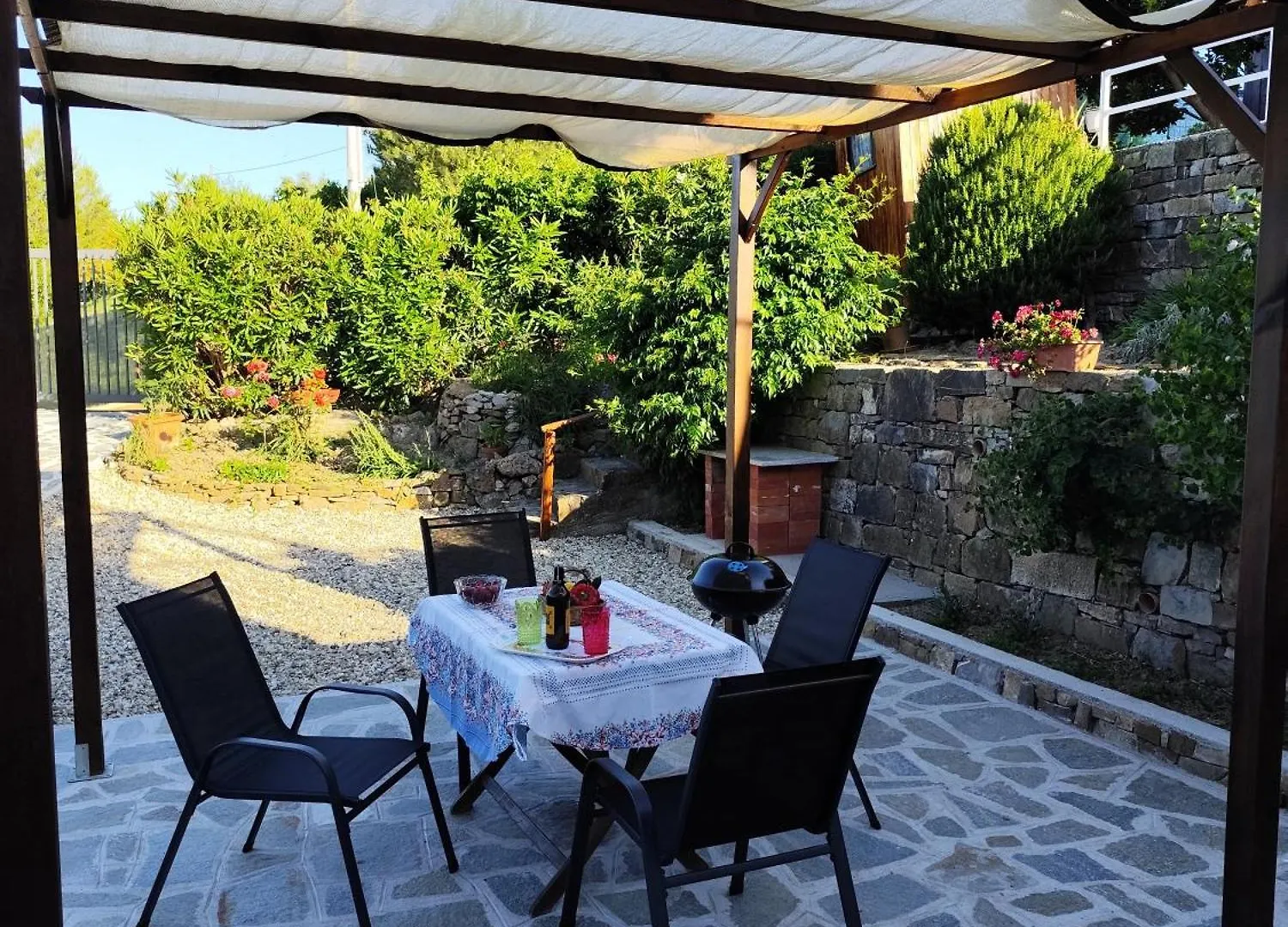 La Casa Di Giada, Appartamento In Villetta Con Aria Condizionata, Wi-Fi E Parcheggio Gratuito Poggi